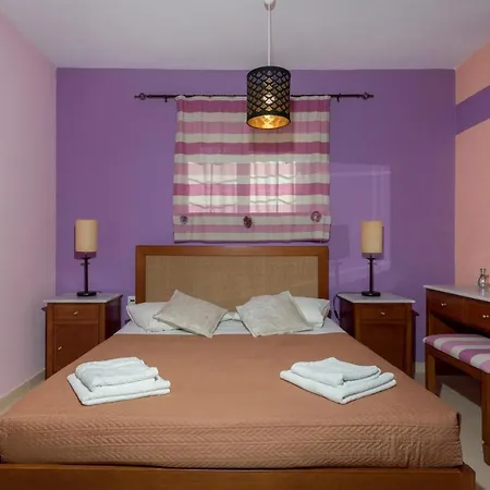 Eleni's Cozy In Tsilivi Apartment Gaitani