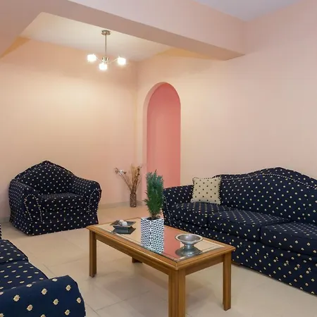 Eleni's Cozy In Tsilivi *