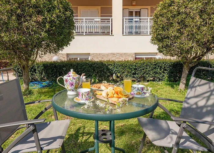 Eleni's Cozy In Tsilivi Appartamento