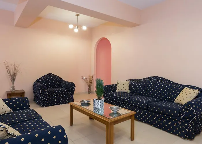 Eleni's Cozy In Tsilivi *