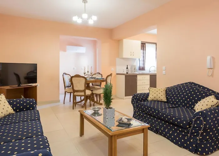Eleni's Cozy In Tsilivi